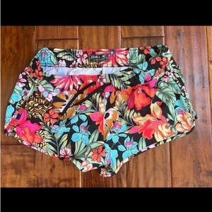 o’neill board short size medium